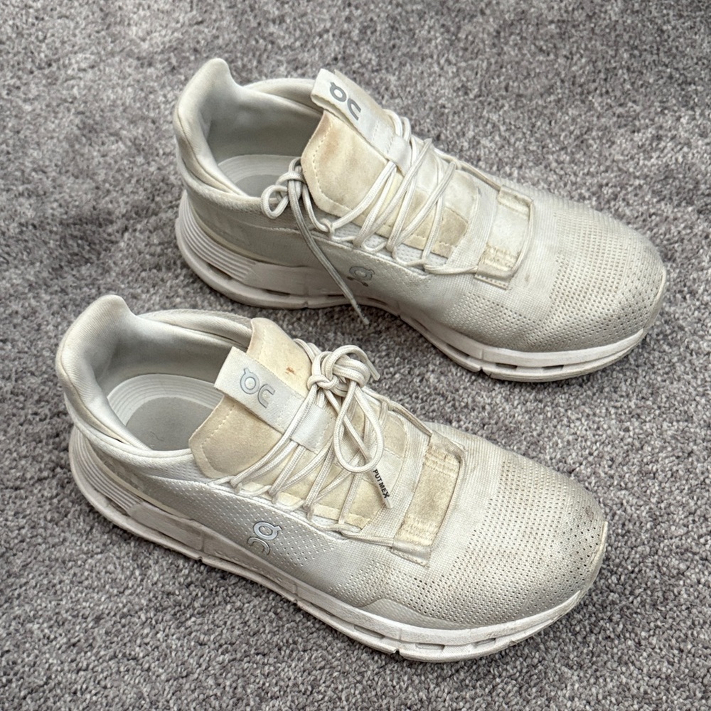 On Running Women’s Cloudnova Sneakers